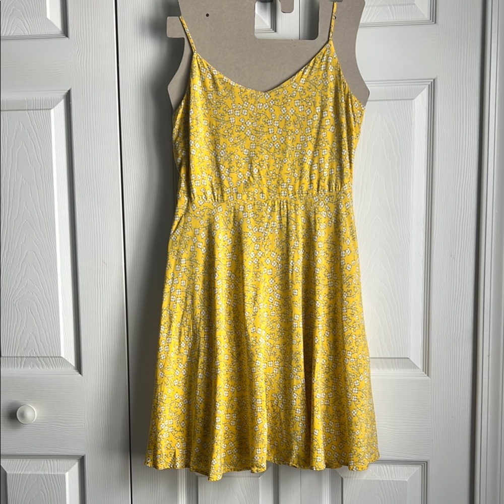 Gap Floral Sundress [Yellow, White, Gray Green] Size M